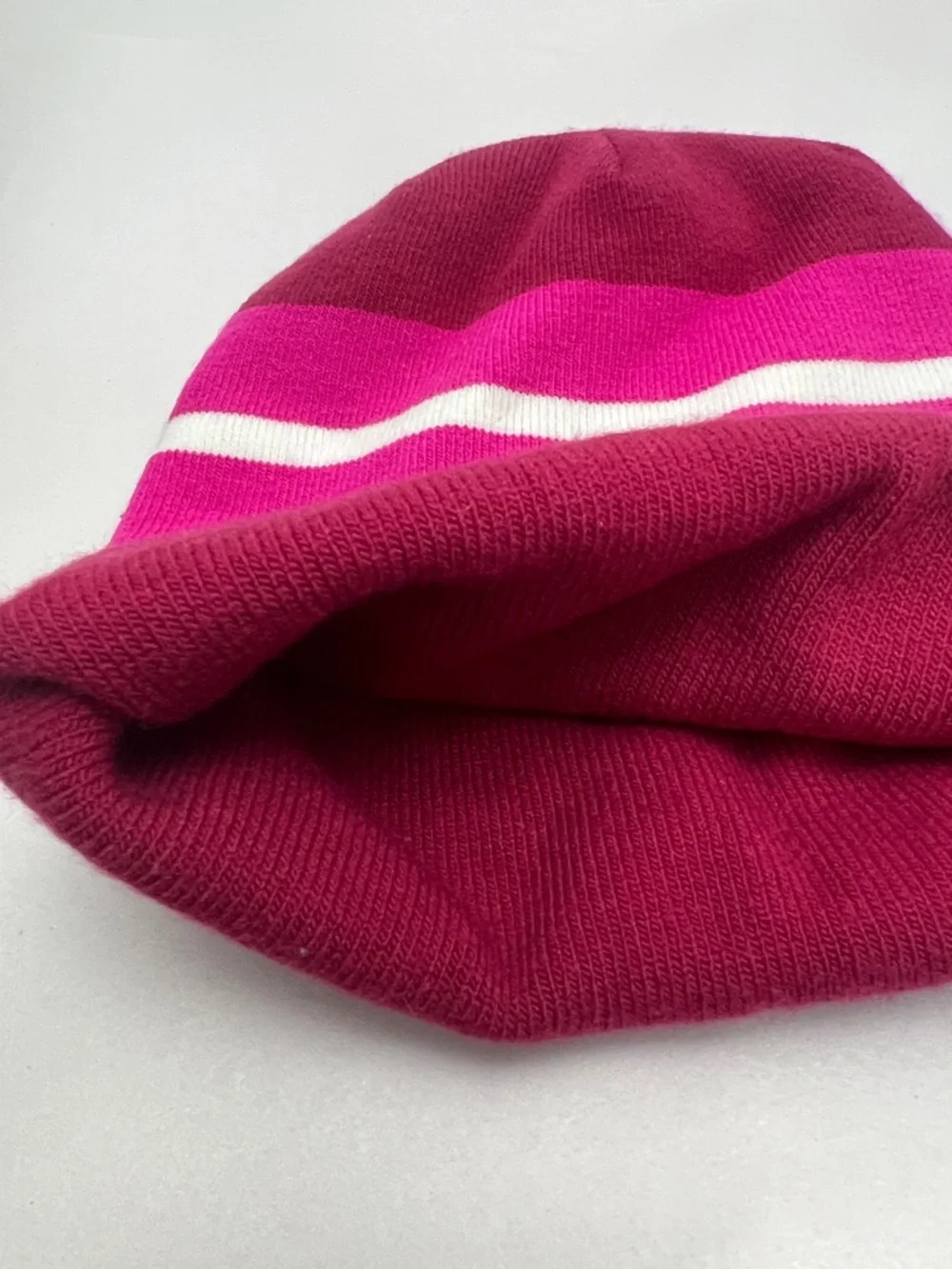 The North Face Kids Striped Knit Beanie - Fuchsia, Burgundy & White OS